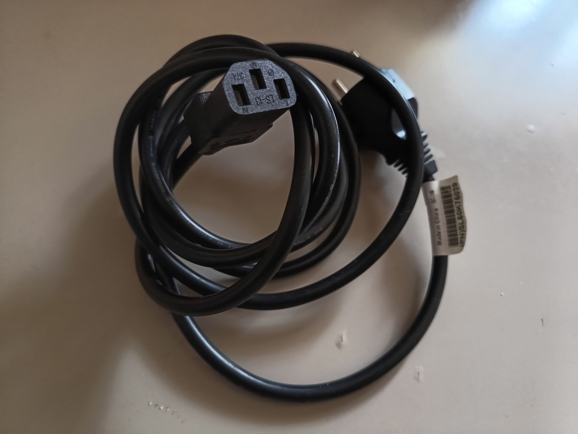 Kabel przewód zasilający 1.8m (do komputera, monitora) - (FRU)00XL014