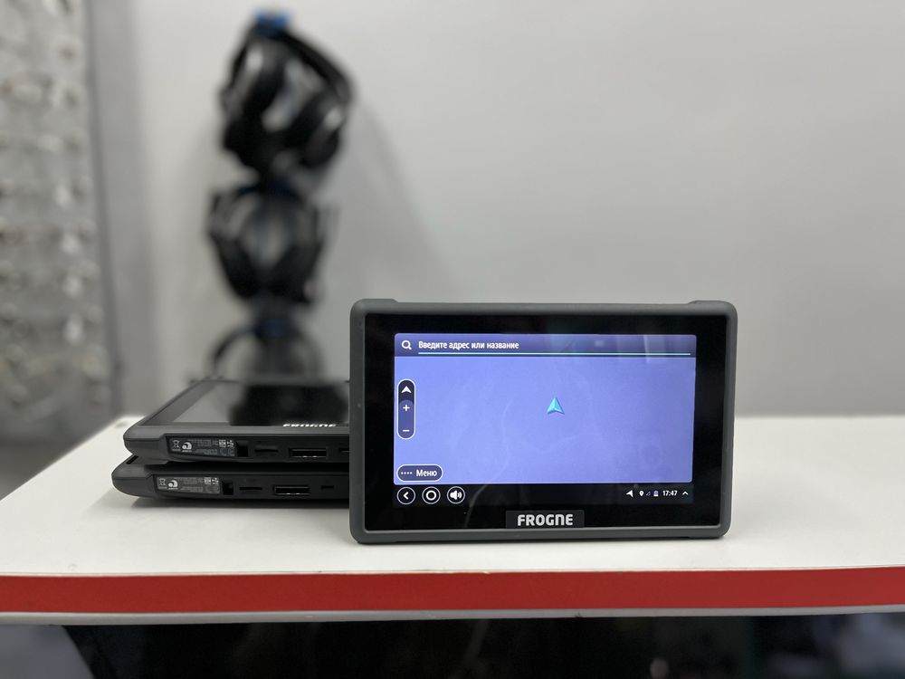Навігатори TomTom Bridge 7 (Model 4FI76)
