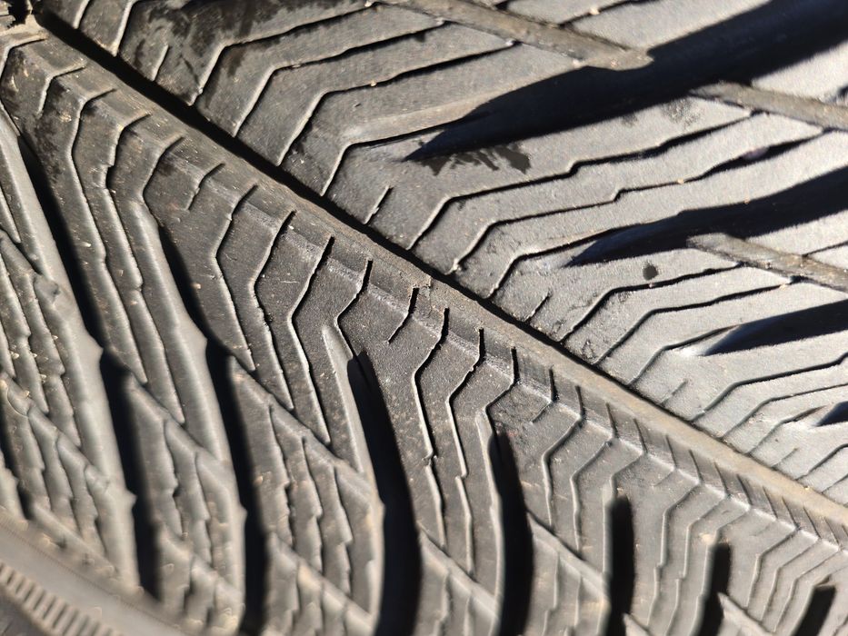 2022r Michelin 225/55R18 Pilot Alpin 5 Bieżnik 5.5mm ŁADNE !