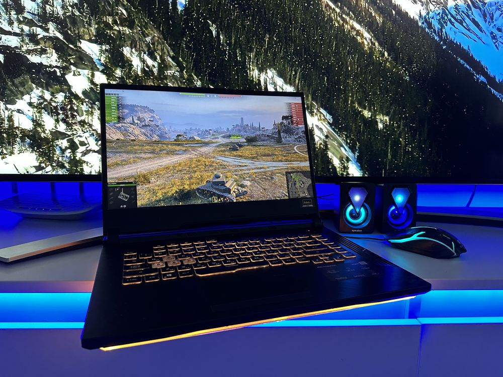 Ноутбук Игровой Как Новый ASUS Rog STRIX + Комплект Девайсов