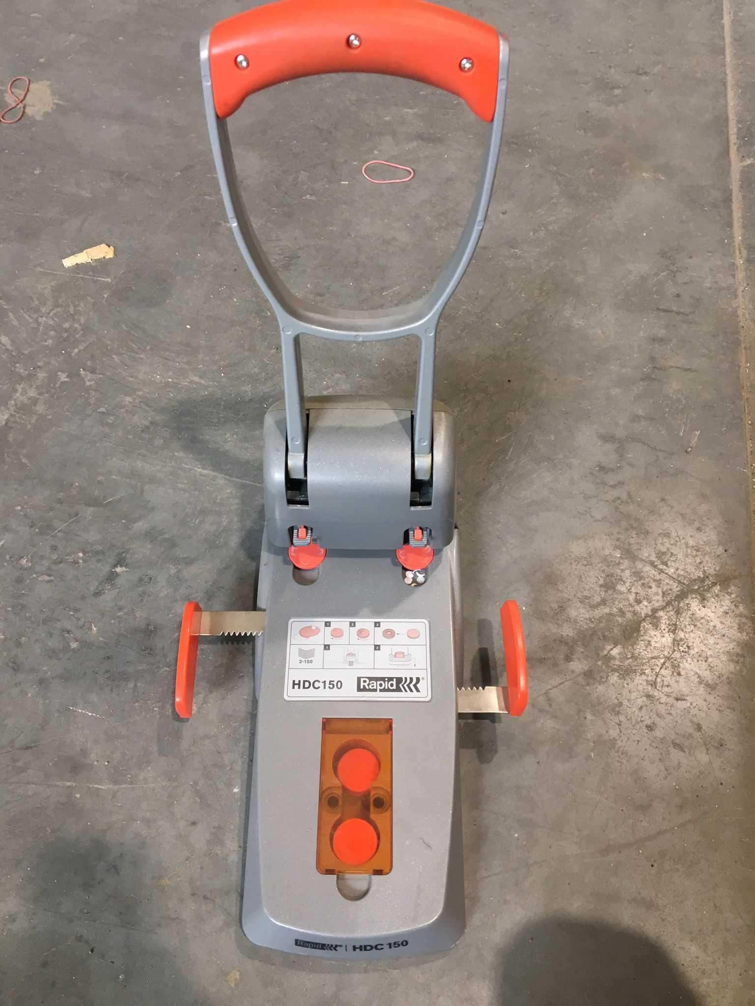 Dziurkacz Rapid Supreme HDC150