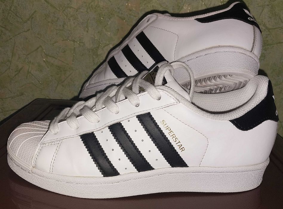 Кеди ADIDAS оригінальні 37р.