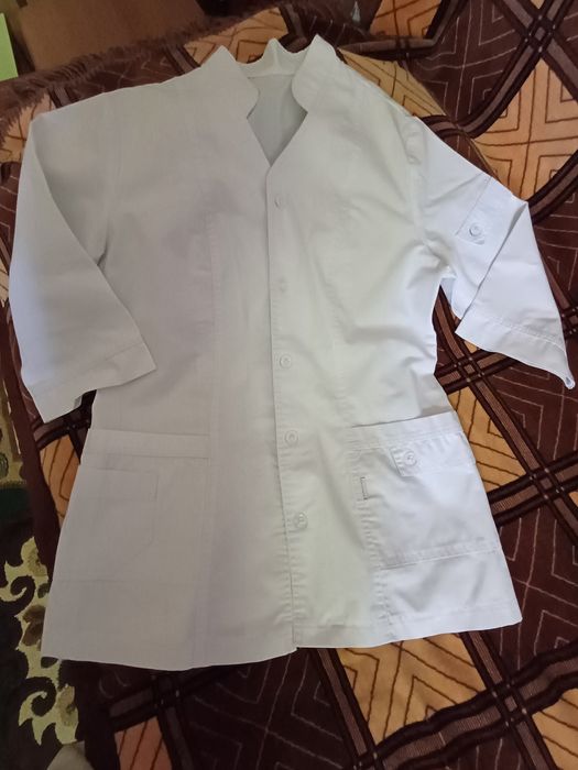 Медичний костюм жіночий