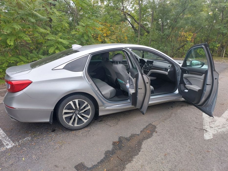 Продам хонду акорд, гібрид