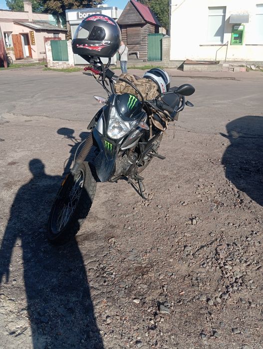 Мотоцикл Лонкин 200 прус