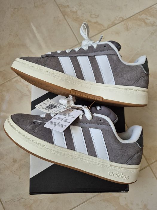 Чоловічі кросівки Adidas