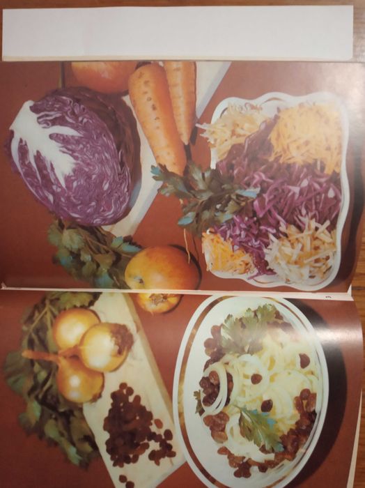 В. О. Циганенко, З. Х. Солових. Страви із фруктів та овочів