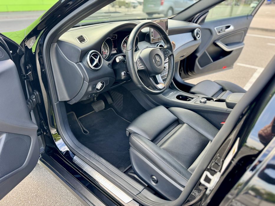 Mercedes-Benz GLA 250 4Matic