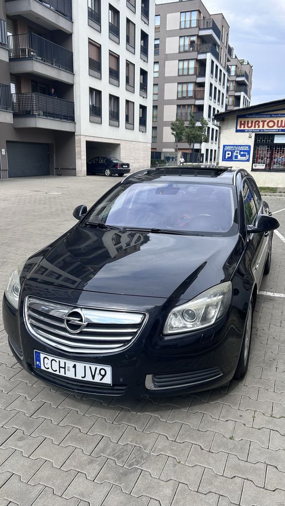 Opel Insignia 2.0 CDTI 163 KM Sports Tourer Cosmo czarny szyberdach