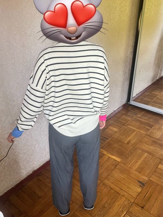 Жіноча кофта розмір S-M