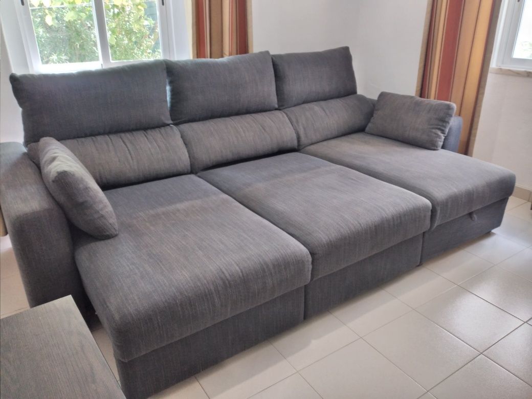 Sofa com chaise longue e cama casal