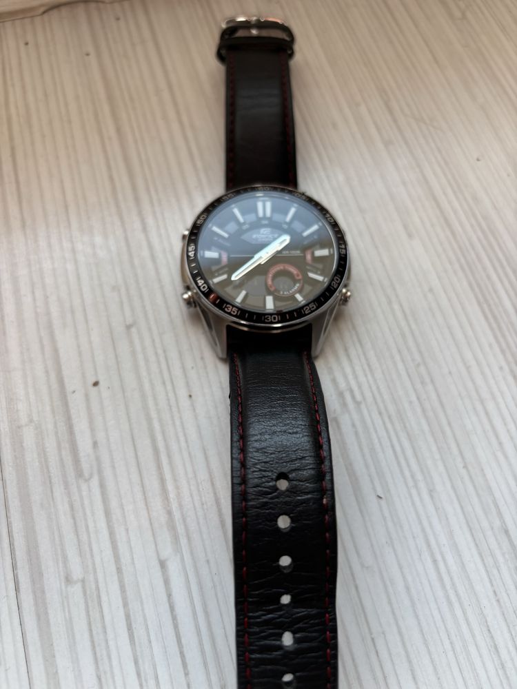 Zegarek Casio efv-c100