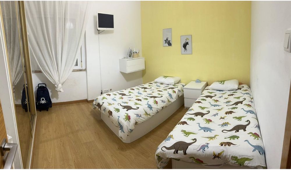 Sommier com arrumação