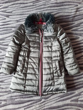 Курточка пальто Hatley на 4-5 лет