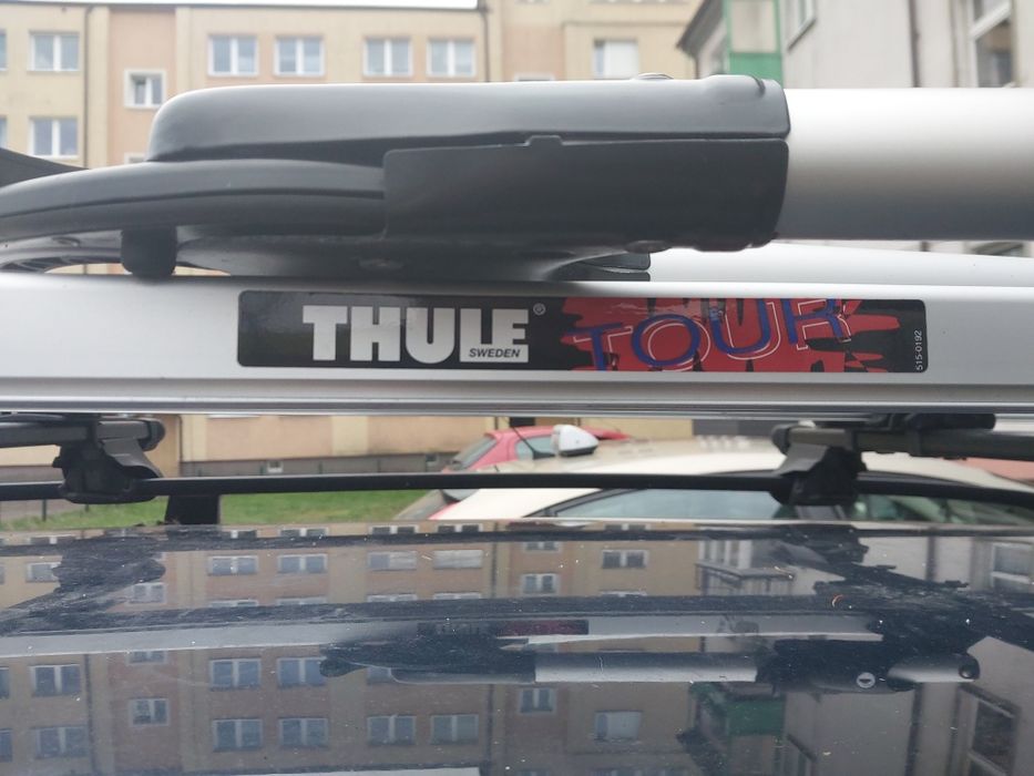 Bagażnik Thule na 2 rowery na relingi - cały zestaw