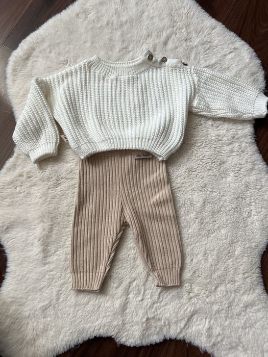 Вʼязаний костюм від Little angel