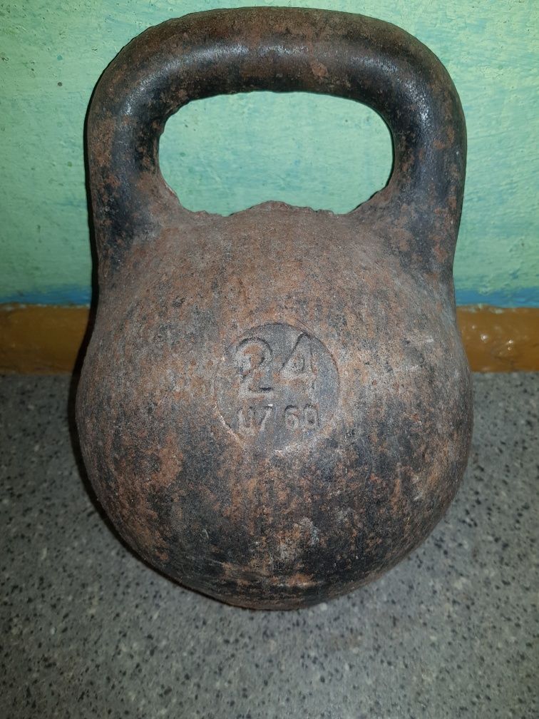 Гиря 16 / 24 /32 кг. период СССР