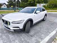 Volvo V90 Cross Country Kwota wykupu z wynajmu długoterminowego.