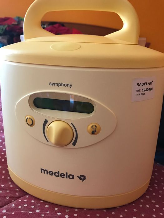 Bomba extratora de leite materno da Medela