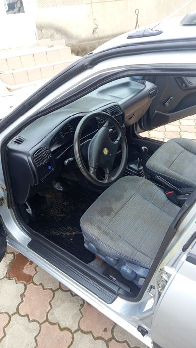 Продам нісан сані 1.4 1992г