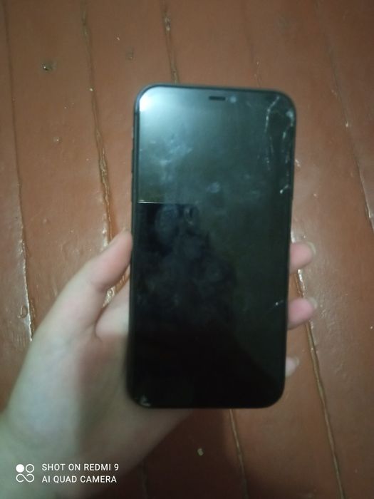 Айфон 11 . Срочно