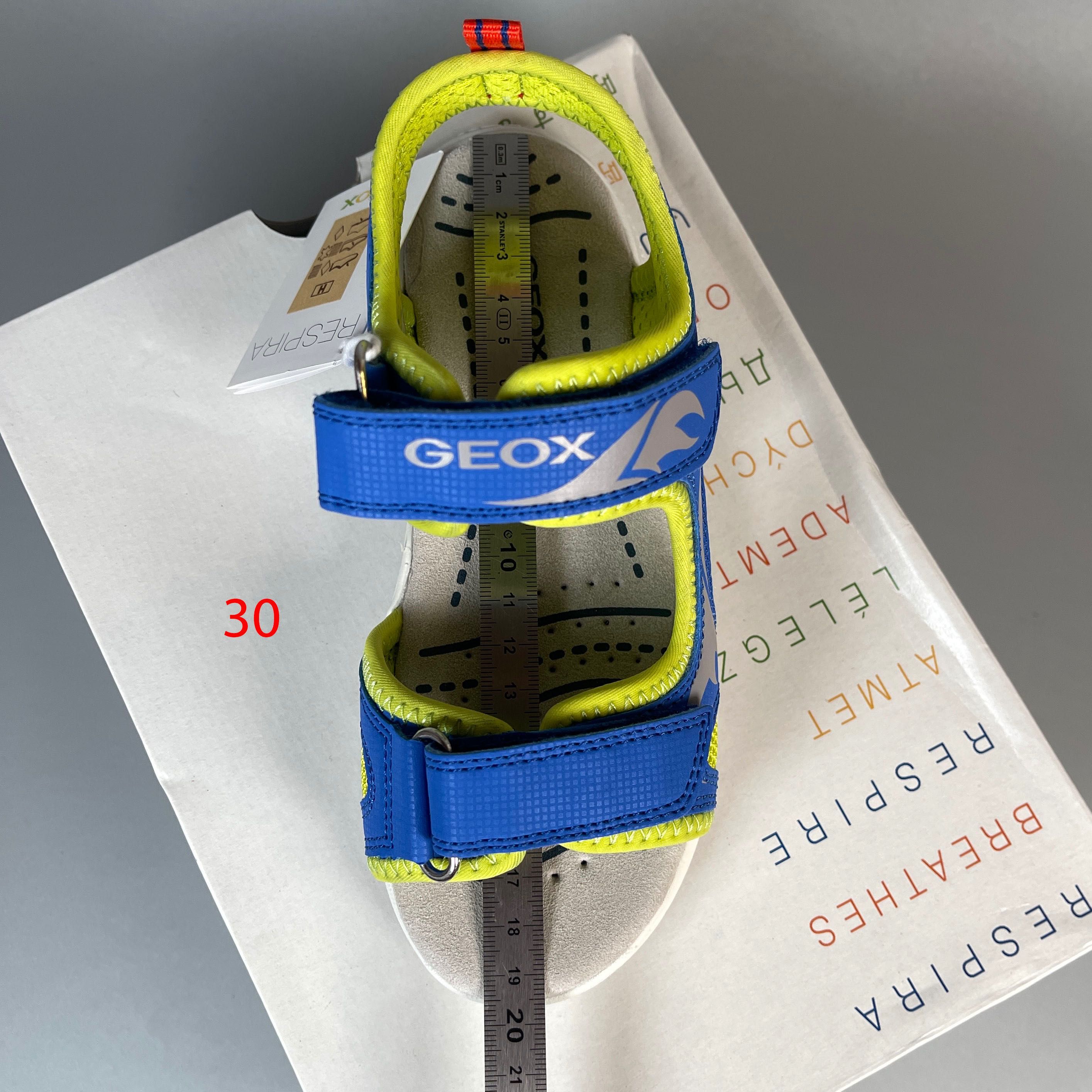 Босоніжки Geox Splush 30, 33, 35 р. сандалі босоножки