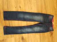 spodnie jeansy rozmiar 134