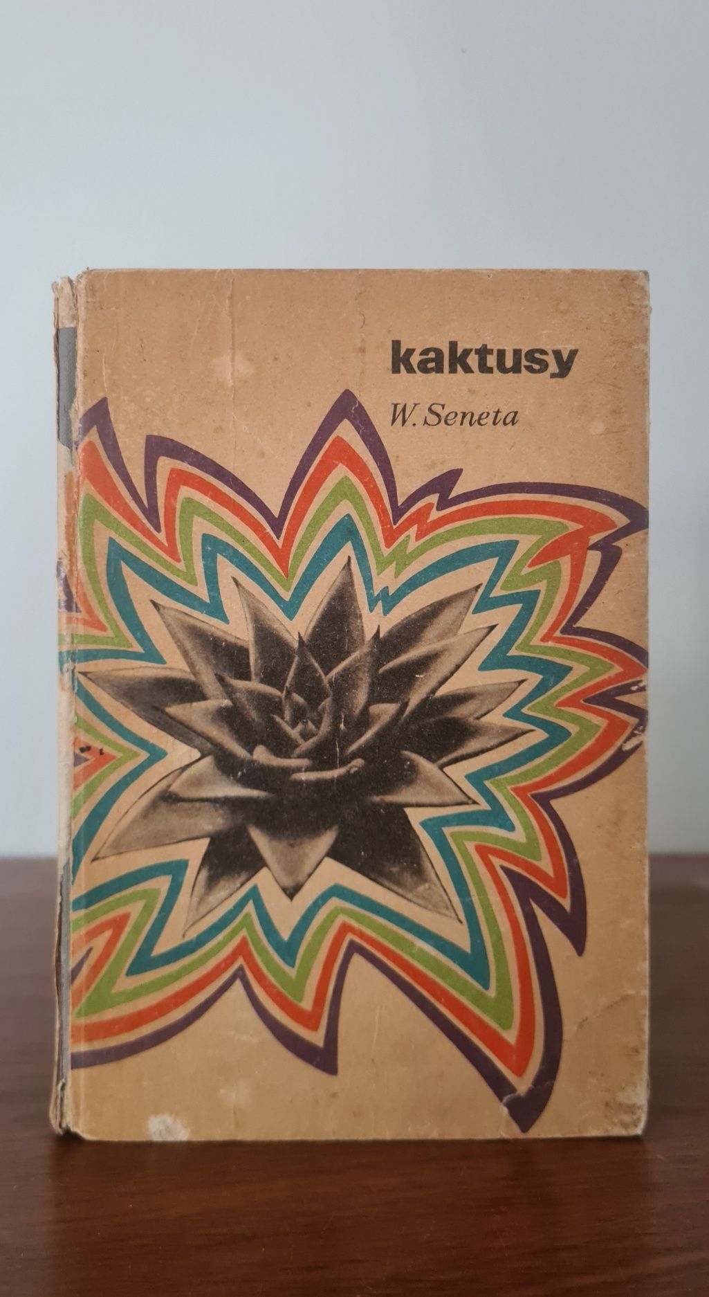 Kaktusy i inne sukulenty - Włodzimierz Seneta