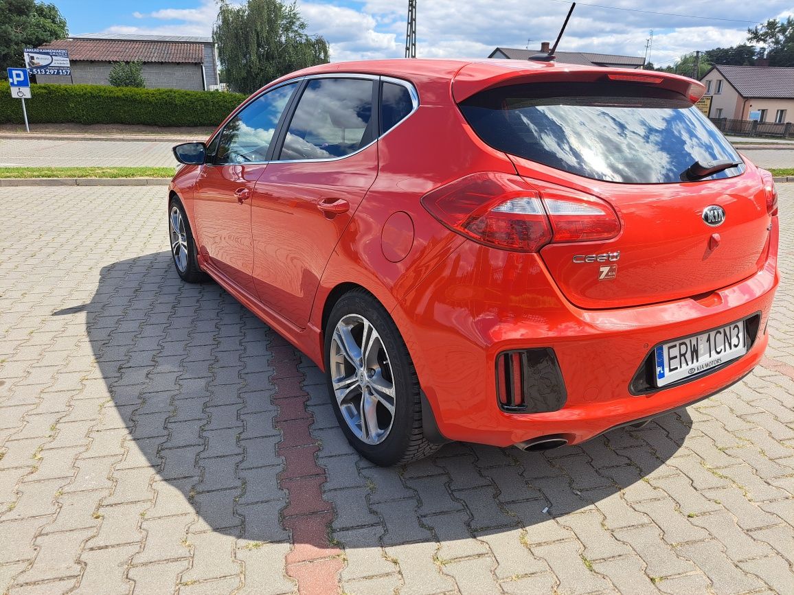 KIA CEED 1.0 GT line