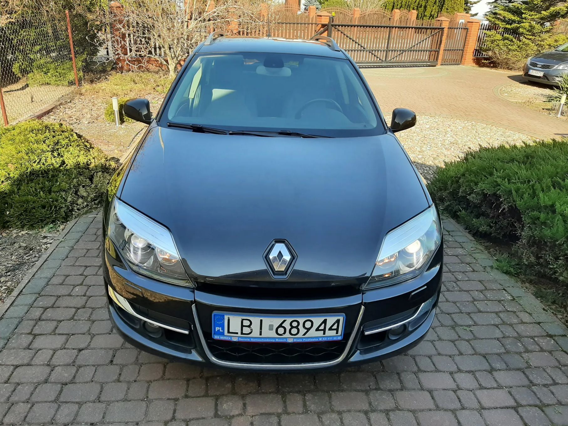 Renault Laguna III 2.0 dCi 178 4control