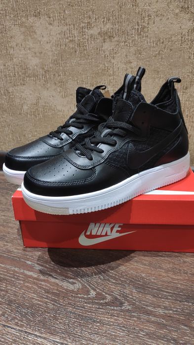 Чоловічі кросівки Nike air force кросовки nike Розпродаж Складу