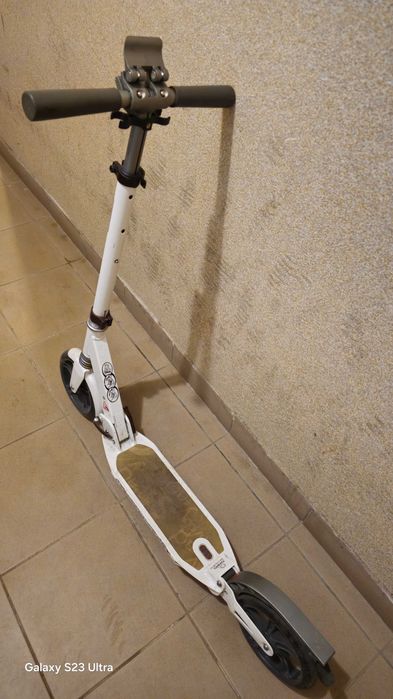 Hulajnoga jak na zdjęciu..