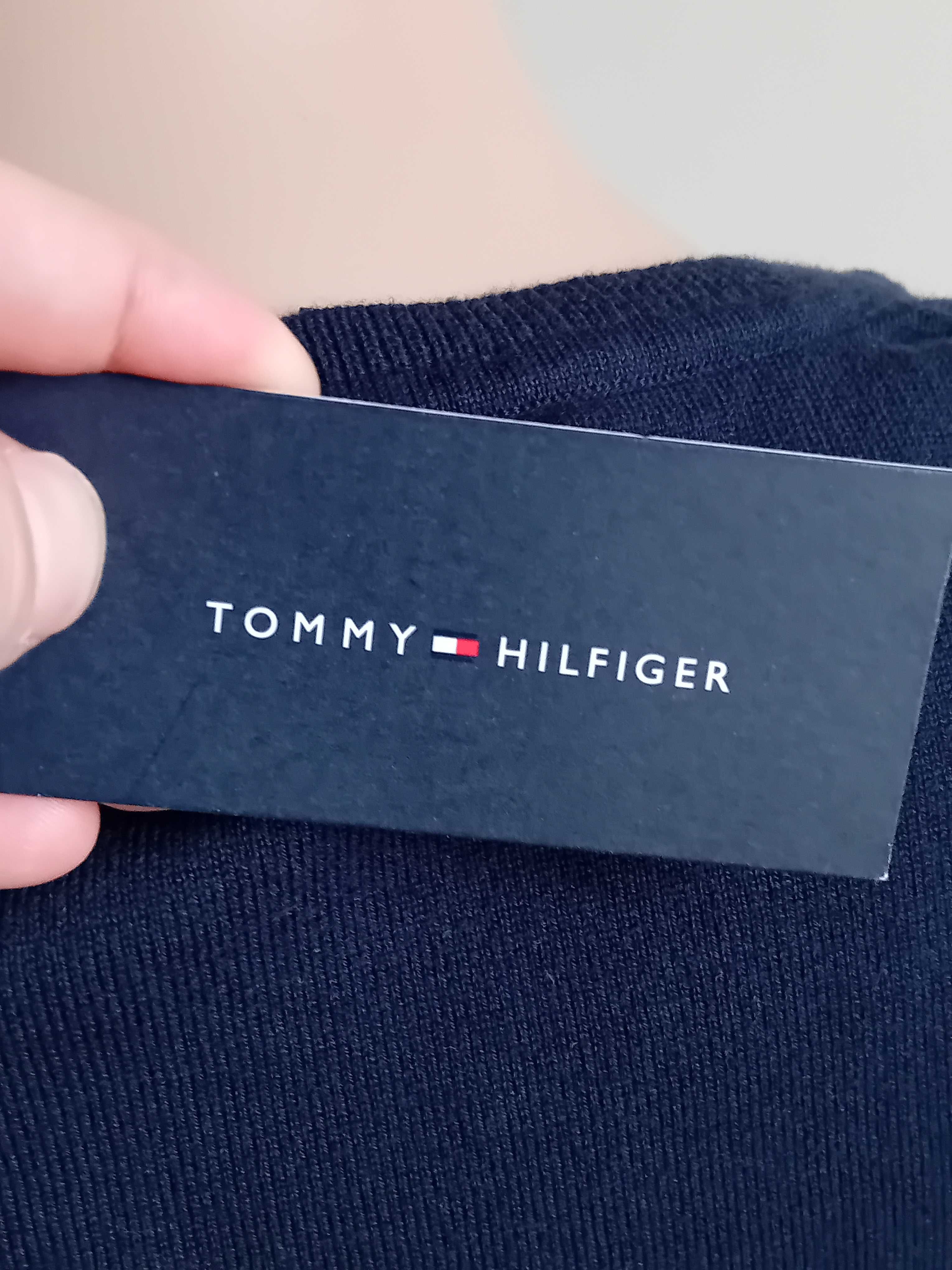 Sweter damski Tommy Hilfiger XXS