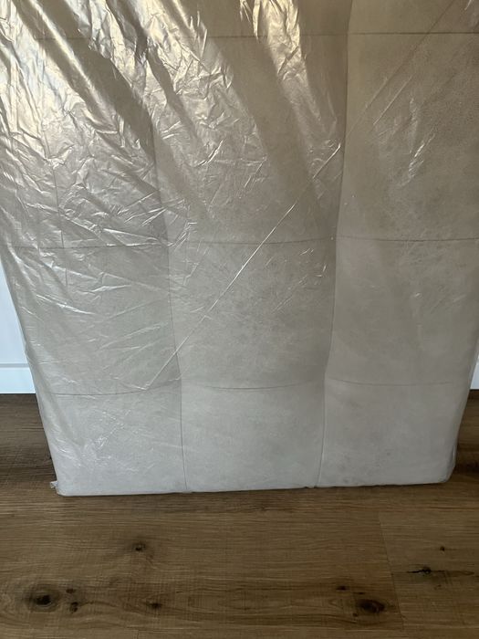 Cabeceira de cama (nova)cor cinza/beje clarinho