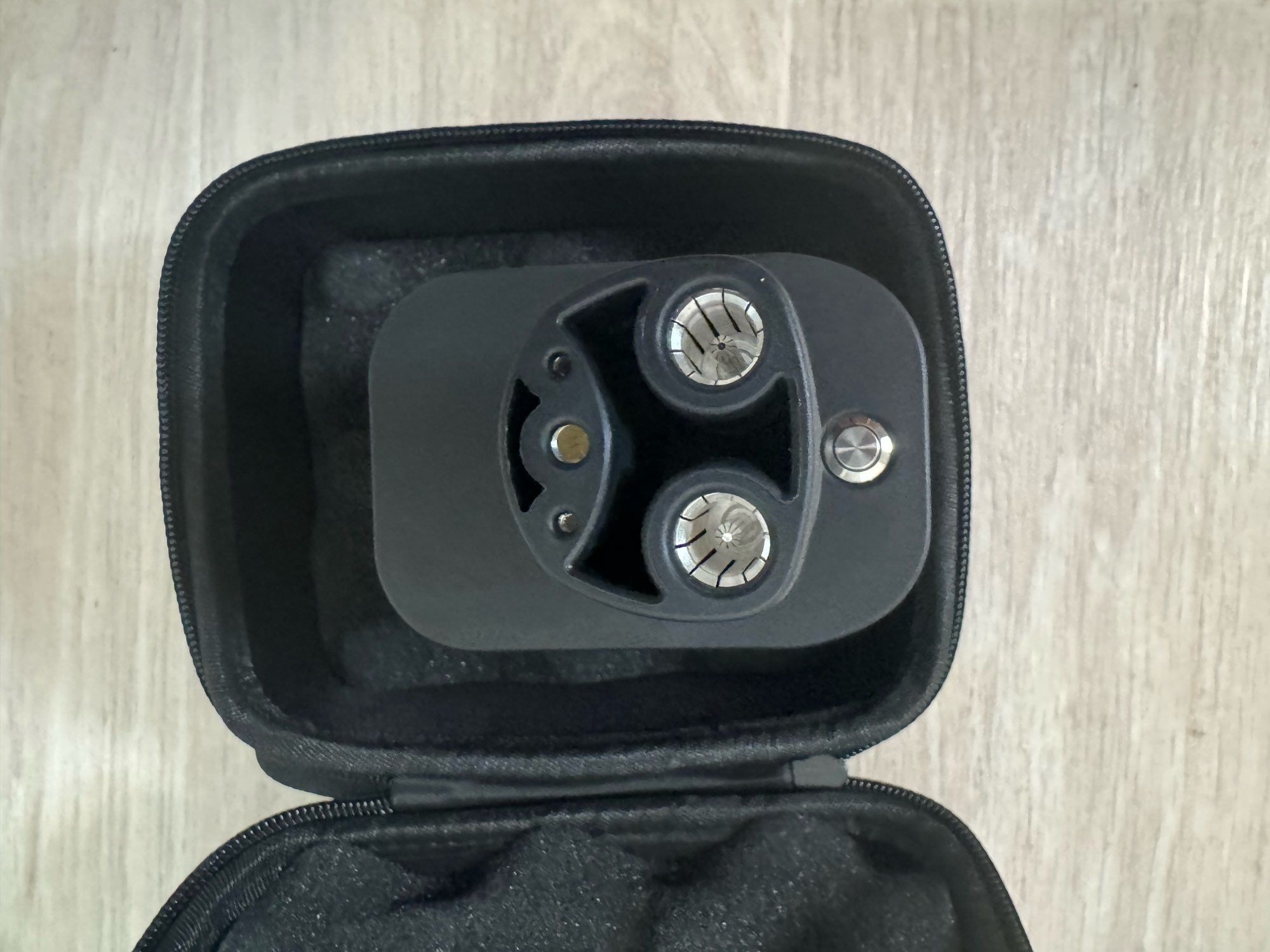 Якісний перехідник CCS Type2 to Tesla NACS (GUWIEYG)