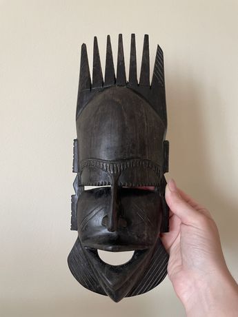 Африканская маска с натурального дерева/ дерев‘яна африканська маска