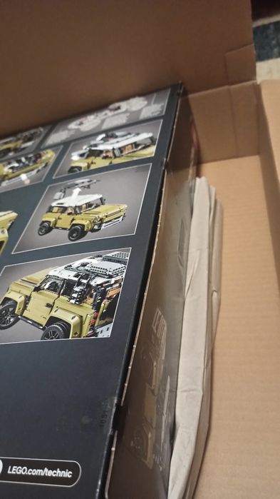 LEGO Technic 42110 Land Rover Defender