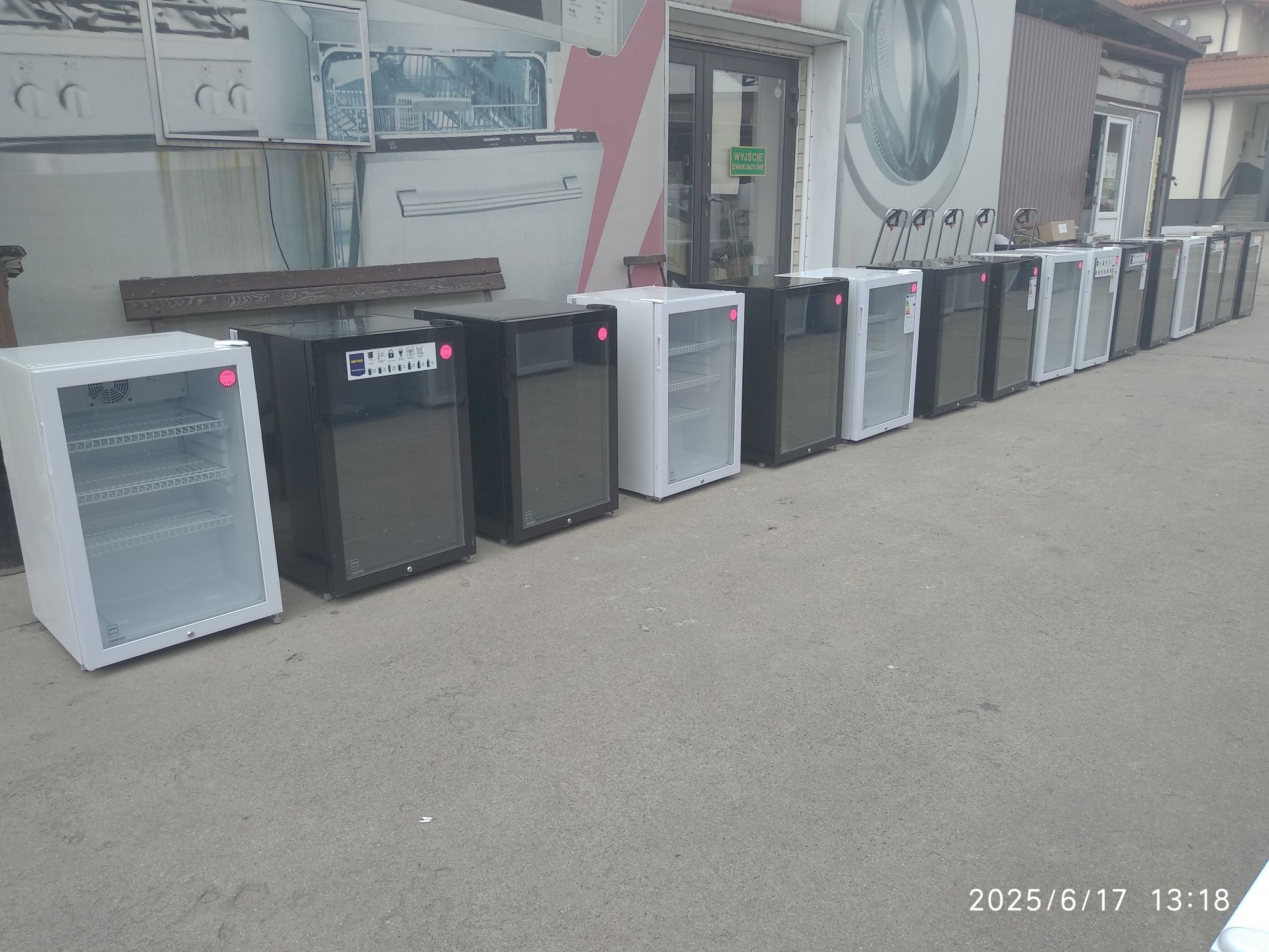 OUTLET Janki ul Wspólna 6 Lodówka Metro GSC2125B