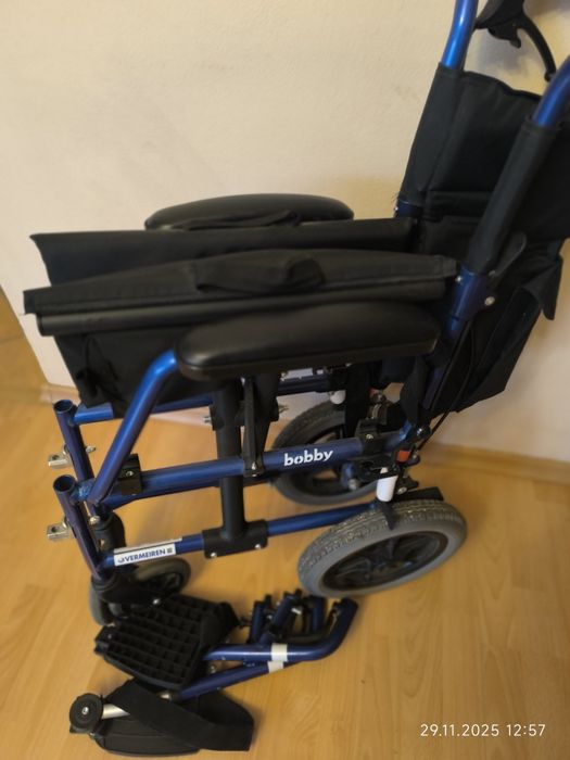 Wózek inwalidzki transportowy VERMEIREN składany