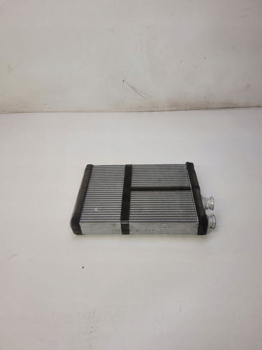 NAGRZEWNICA WYMIENNIK CIEPŁA AUDI A4 B8 A5 Q5 8K0