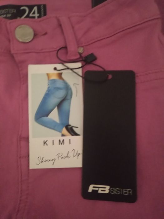 Damskie jeansy FB Sister XS