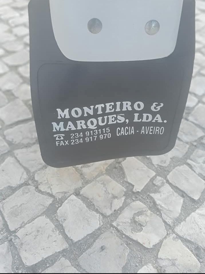 Atrelado para mota de água