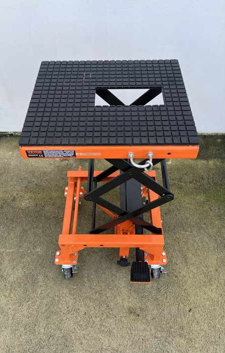 Mesa Elevatória (Motas)