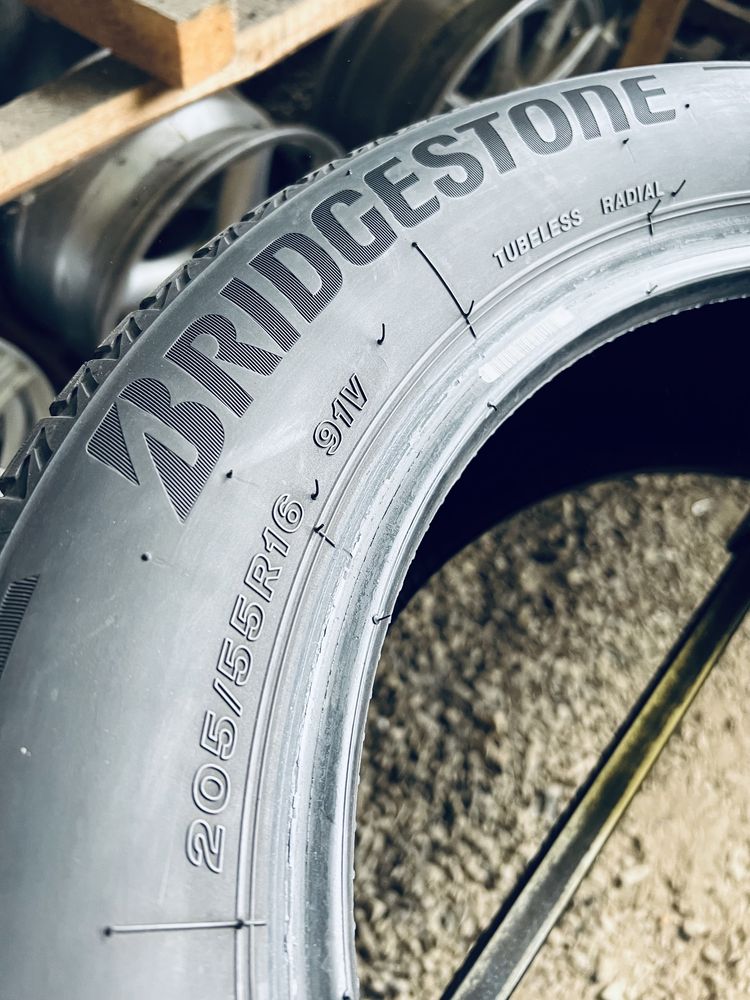 Шини Резина Літні 205 55 16 Bridgestone Turanza T005 2шт