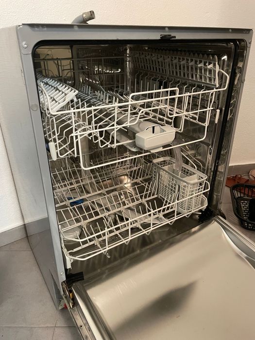 Maquina lavar loica encastre