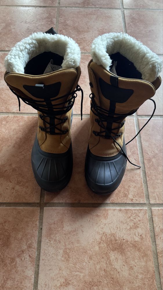 Quechua watherproof snow boots leather