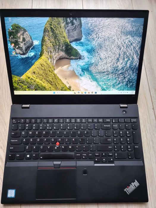 laptop Lenovo T580 i7 32GB ram 512GB dysk SSD + stacja dokująca Lenovo