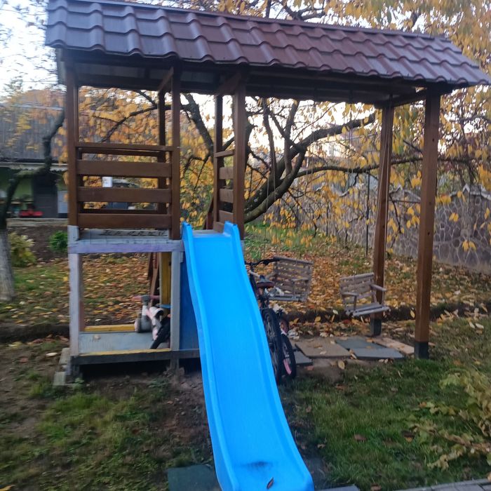 Дитячий майданчик