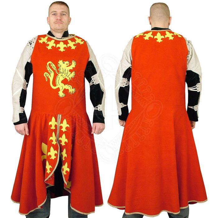 Surcoat z Lwem i Fl de Lis