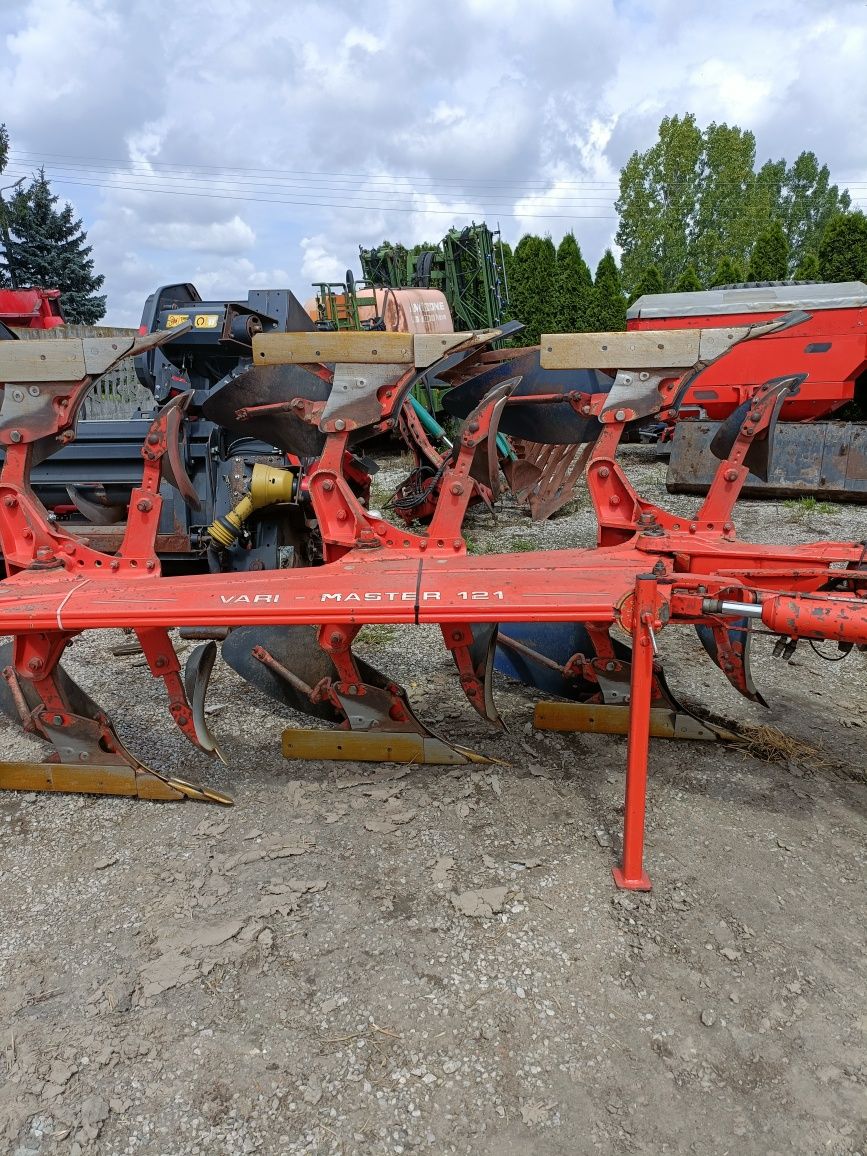 Pług Kuhn vari-master 121
